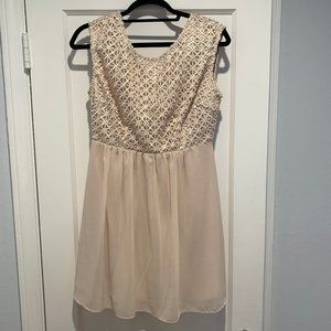Mini cream chiffon dress